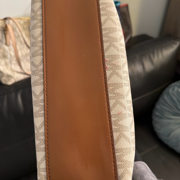 Michael Kors Mini Satchel Crossbody Vanilla MK Signature Brown Leather - Picture 8 of 8